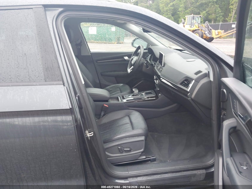 2018 Audi Q5 VIN WA1ANAFY6J2203080 IAAI salvage auction — LEFT SIDE, Salvage (South Carolina), sold $5,400 on 2026-07-29 (photo 5)
