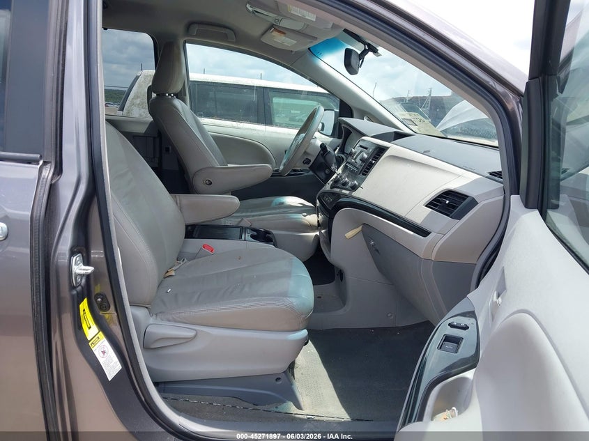 2012 Toyota Sienna VIN 5TDKK3DC3CS210540 IAAI salvage auction — FRONT END, Salvage Title, sold $2,100 on 2026-07-14 (photo 5)