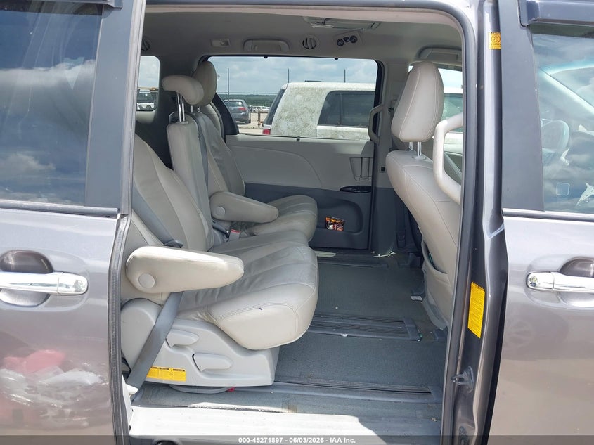 2012 Toyota Sienna VIN 5TDKK3DC3CS210540 IAAI salvage auction — FRONT END, Salvage Title, sold $2,100 on 2026-07-14 (photo 8)
