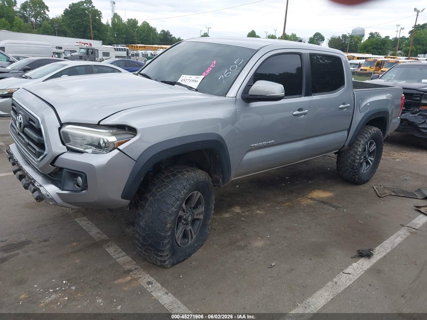 2017 Toyota Tacoma VIN 5TFCZ5AN3HX077605 IAAI salvage auction — FRONT END, Salvage (North Carolina), sold $8,300 on 2026-07-31 (photo 2)