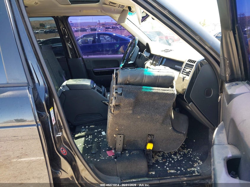 2010 Land rover RANGE ROVER VIN SALMF1E45AA308092 IAAI salvage auction — NORMAL WEAR, Clear (New Mexico), sold $275 on 2026-07-13 (photo 5)