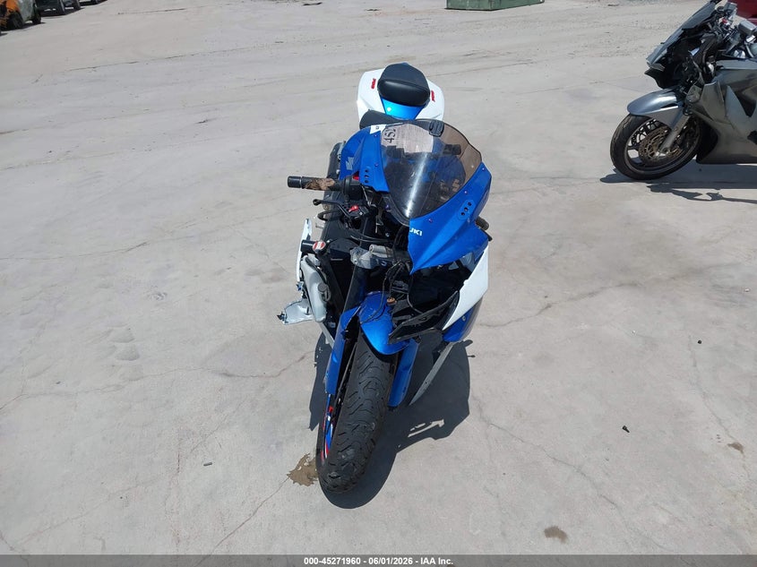 2009 Suzuki Gsx-r750 VIN JS1GR7LAX92102399 IAAI salvage auction — FRONT END, Salvage (Texas), sold $1,750 on 2026-07-07 (photo 5)
