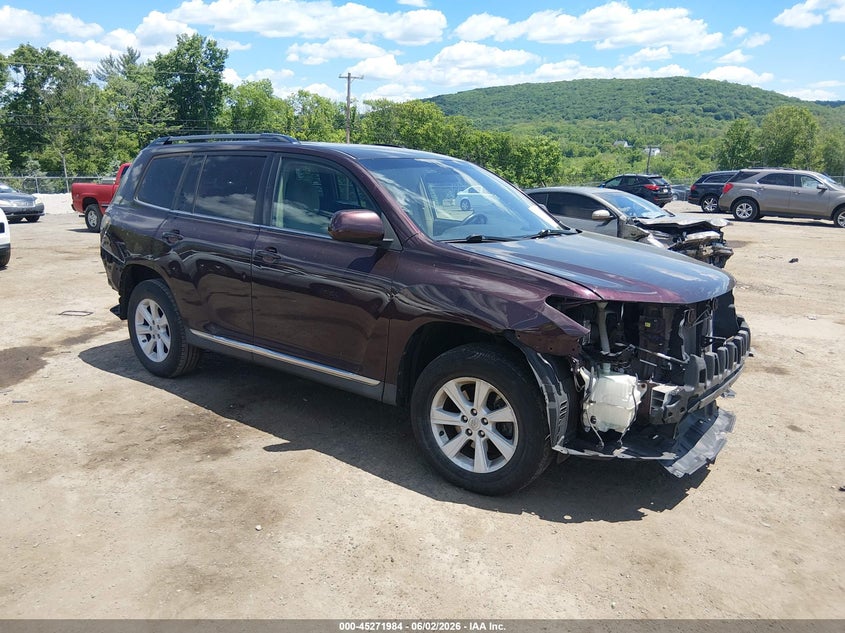 2013 Toyota Highlander VIN 5TDBK3EH4DS211174 IAAI salvage auction — FRONT END, Salvage Title, sold $4,150 on 2026-07-09 (photo 1)