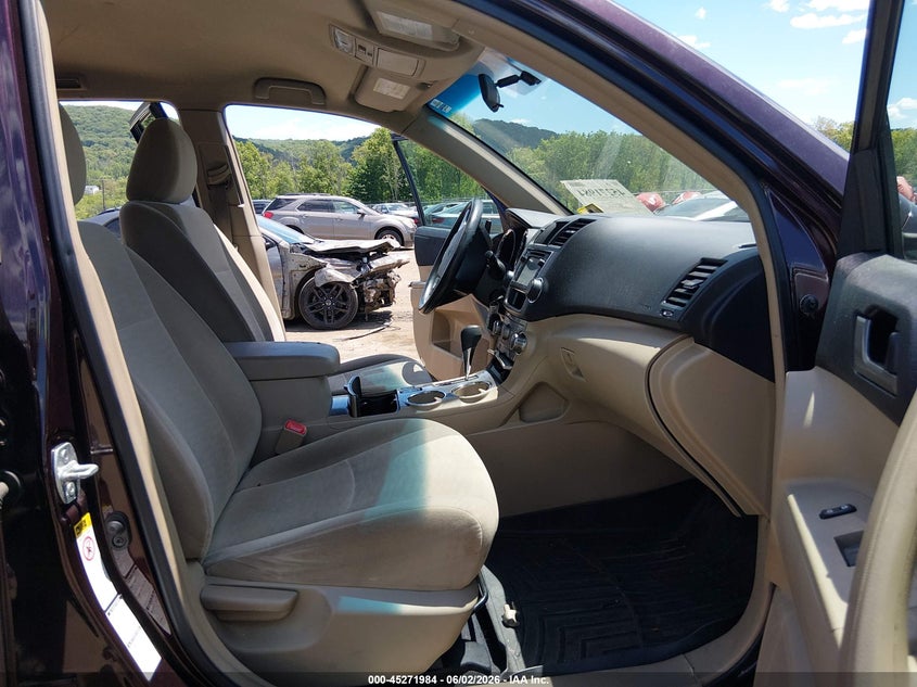 2013 Toyota Highlander VIN 5TDBK3EH4DS211174 IAAI salvage auction — FRONT END, Salvage Title, sold $4,150 on 2026-07-09 (photo 5)