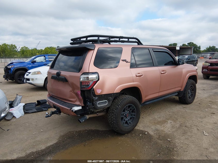 2022 Toyota 4runner VIN JTERU5JR3N5993604 IAAI salvage auction — REAR END, Salvage Title, sold $20,800 on 2026-07-22 (photo 4)