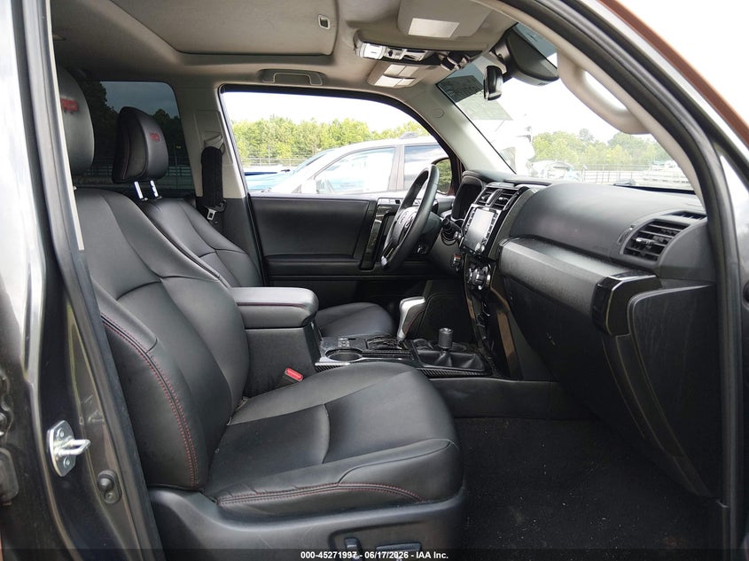 2022 Toyota 4runner VIN JTERU5JR3N5993604 IAAI salvage auction — REAR END, Salvage Title, sold $20,800 on 2026-07-22 (photo 5)