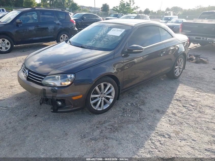 2012 Volkswagen Eos VIN WVWBW7AH8CV020072 IAAI salvage auction — FRONT END, Salvage Title, sold $425 on 2026-07-09 (photo 2)