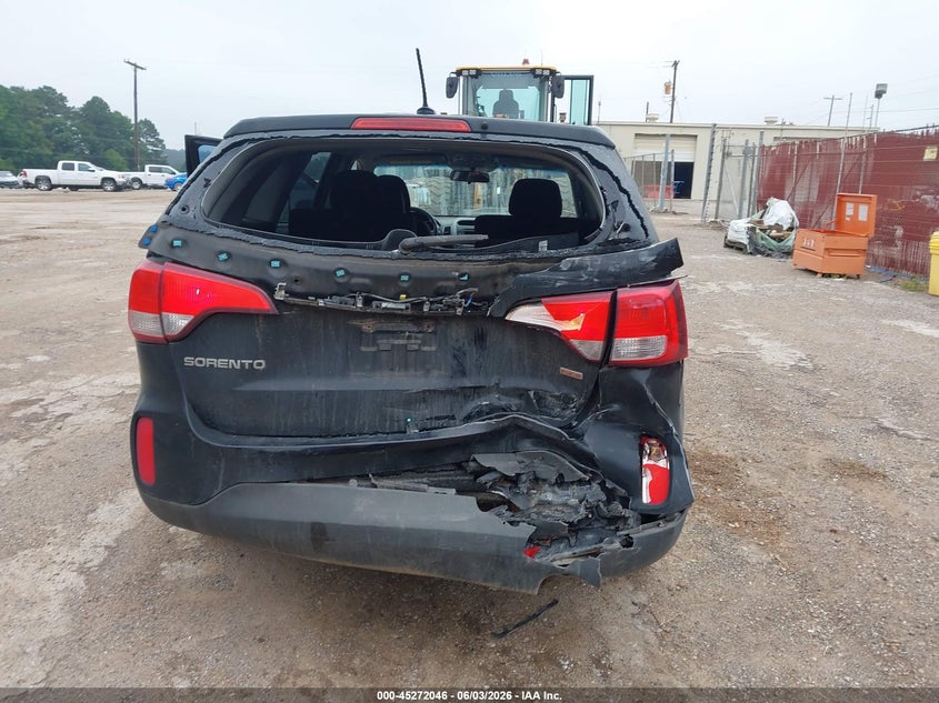 2014 Kia Sorento VIN 5XYKT3A61EG428651 IAAI salvage auction — REAR END, Salvage Title, sold $425 on 2026-07-16 (photo 6)
