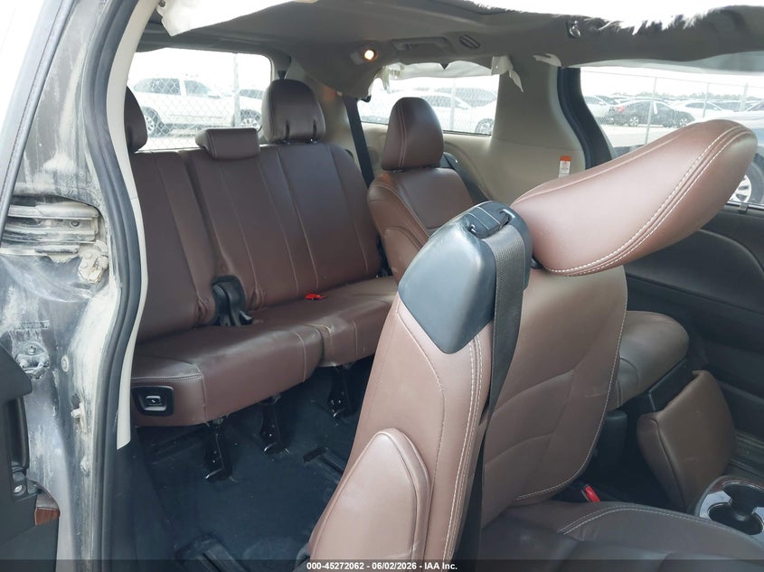 2015 Toyota Sienna VIN 5TDYK3DC9FS586755 IAAI salvage auction — FRONT END, Salvage Title, sold $6,700 on 2026-07-16 (photo 8)