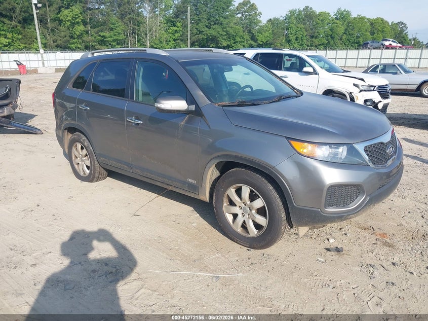 2013 Kia Sorento VIN 5XYKTDA23DG403400 IAAI salvage auction — ENGINE DAMAGE, Clear (Georgia), sold $925 on 2026-07-09 (photo 1)
