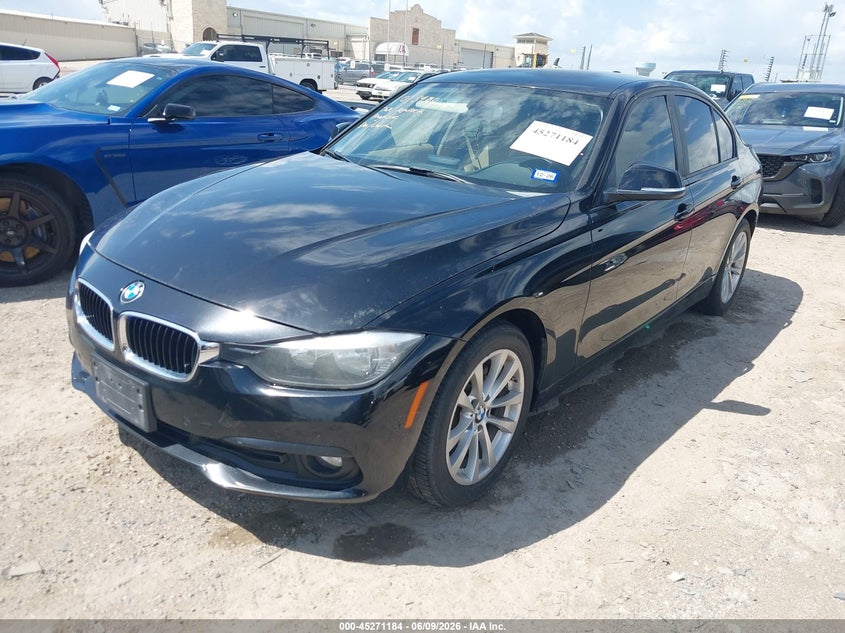 2016 BMW 3er VIN WBA8E1G5XGNT38382 IAAI salvage auction — REAR END, Salvage Title, sold $1,600 on 2026-07-27 (photo 2)