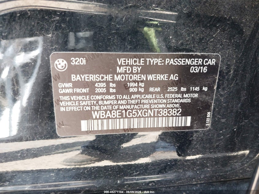 2016 BMW 3er VIN WBA8E1G5XGNT38382 IAAI salvage auction — REAR END, Salvage Title, sold $1,600 on 2026-07-27 (photo 9)