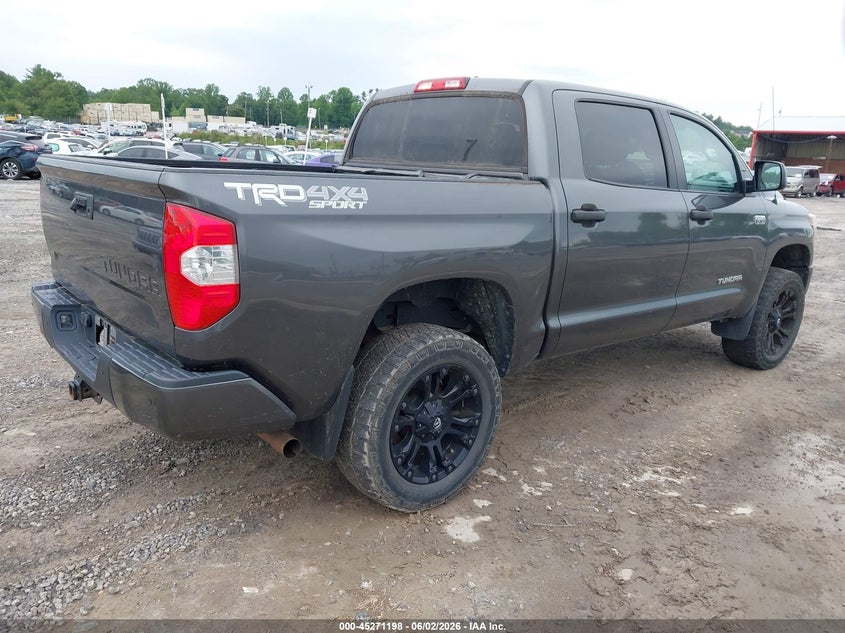 2018 Toyota Tundra VIN 5TFDW5F16JX758866 IAAI salvage auction — RIGHT FRONT, Salvage (Idaho), sold $14,150 on 2026-07-31 (photo 4)