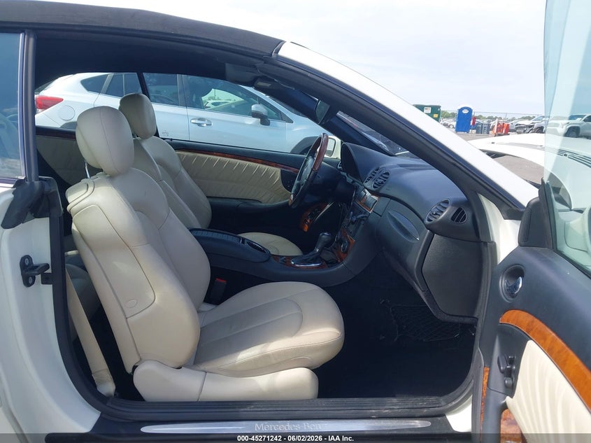 2009 Mercedes-benz Clk-klasse VIN WDBTK56F39T103200 IAAI salvage auction — FRONT END, Salvage (North Carolina), sold $675 on 2026-07-16 (photo 5)