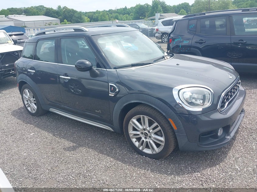 2018 Mini Countryman VIN WMZYT5C32J3D81754 — IAAI salvage auction photo