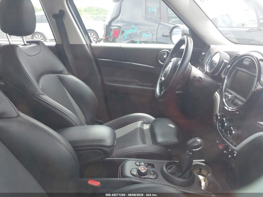 2018 Mini Countryman VIN WMZYT5C32J3D81754 IAAI salvage auction — UNKNOWN, Salvage Title, sold $3,050 on 2026-07-07 (photo 5)