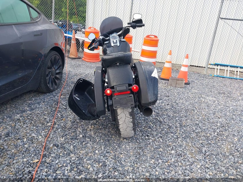 2021 Harley-davidson Sport glide VIN 1HD1YMJ16MB063608 IAAI salvage auction — LEFT SIDE, Salvage Title, sold $5,100 on 2026-07-07 (photo 6)