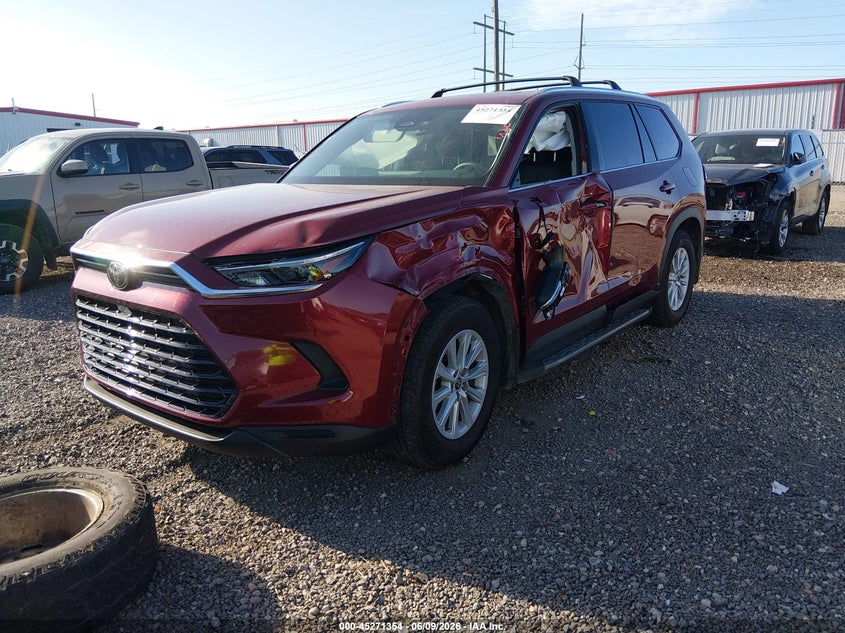 2026 Toyota Highlander VIN 5TDAAAB58TS105015 IAAI salvage auction — LEFT SIDE, Salvage (Louisiana), sold $16,300 on 2026-07-22 (photo 2)