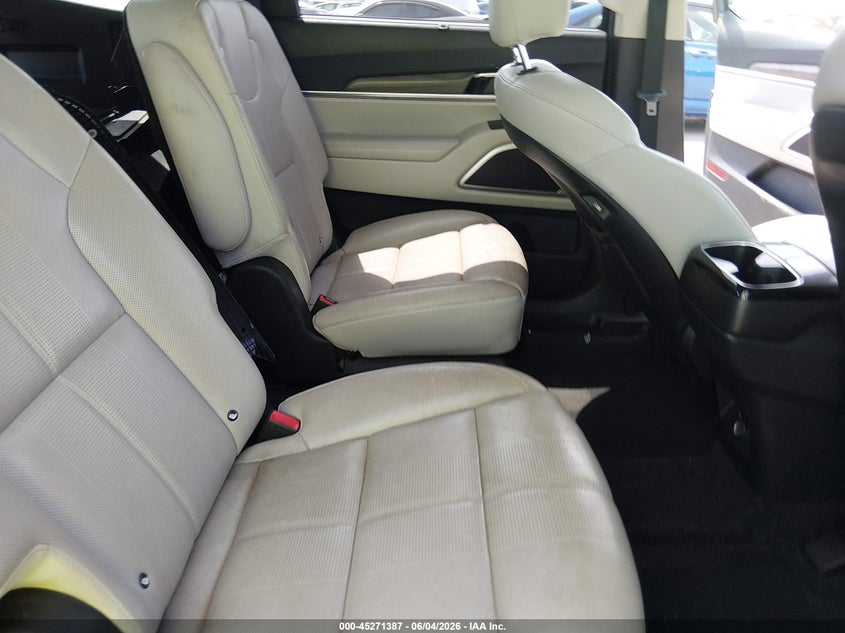2020 Kia Telluride VIN 5XYP3DHC9LG068775 IAAI salvage auction — FRONT END, Salvage Title, sold $3,800 on 2026-07-27 (photo 8)
