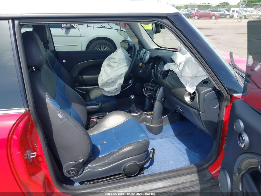 2006 Mini Cooper VIN WMWRE33546TL23182 IAAI salvage auction — FRONT END, Prior Salvage (Minnesota), sold $600 on 2026-07-20 (photo 5)
