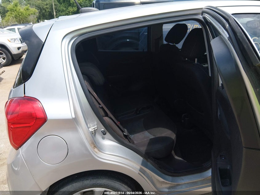 2018 Chevrolet Spark VIN KL8CD6SA1JC422359 IAAI salvage auction — LEFT SIDE, Salvage Title, sold $25 on 2026-07-08 (photo 8)