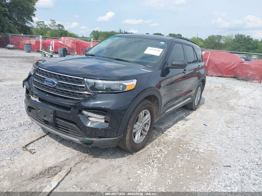 2024 Ford Explorer VIN 1FMSK7DH3RGA04054 IAAI salvage auction — SIDE, Rebuildable (Florida), sold $8,100 on 2026-07-30 (photo 2)