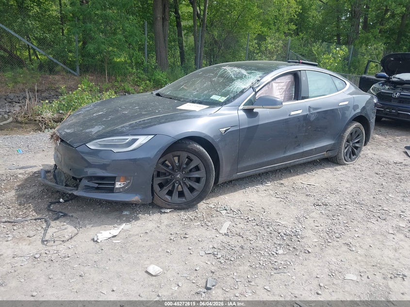 2019 Tesla Model s VIN 5YJSA1E26KF308915 IAAI salvage auction — RIGHT SIDE, Salvage Title, sold $4,500 on 2026-07-14 (photo 2)