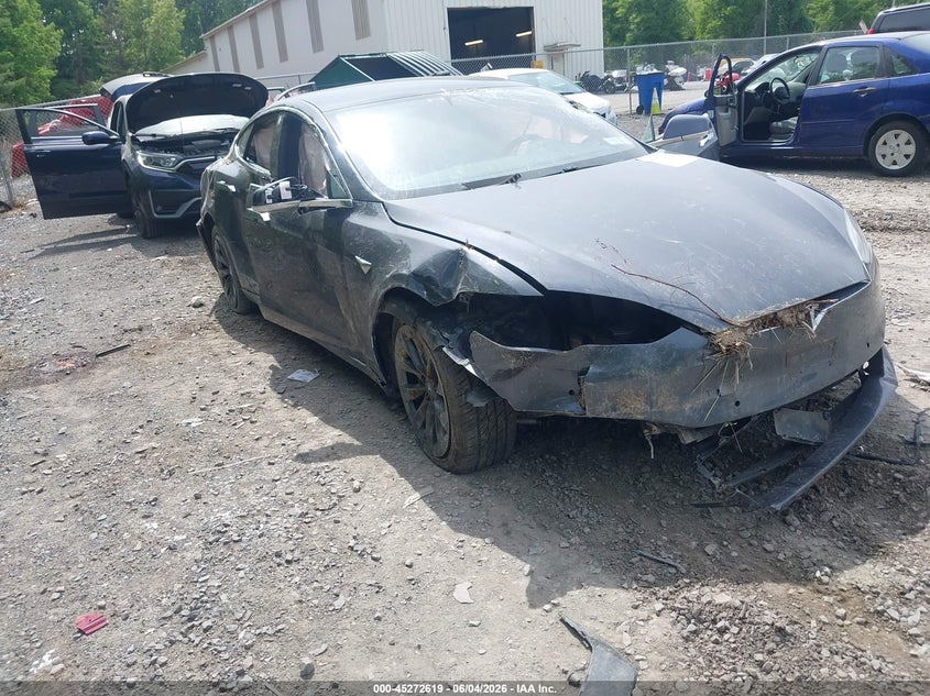 2019 Tesla Model s VIN 5YJSA1E26KF308915 IAAI salvage auction — RIGHT SIDE, Salvage Title, sold $4,500 on 2026-07-14 (photo 6)