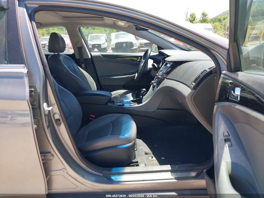 2013 Hyundai Sonata VIN 5NPEC4AC5DH610790 IAAI salvage auction — FRONT & REAR, Salvage Title, sold $800 on 2026-07-08 (photo 5)