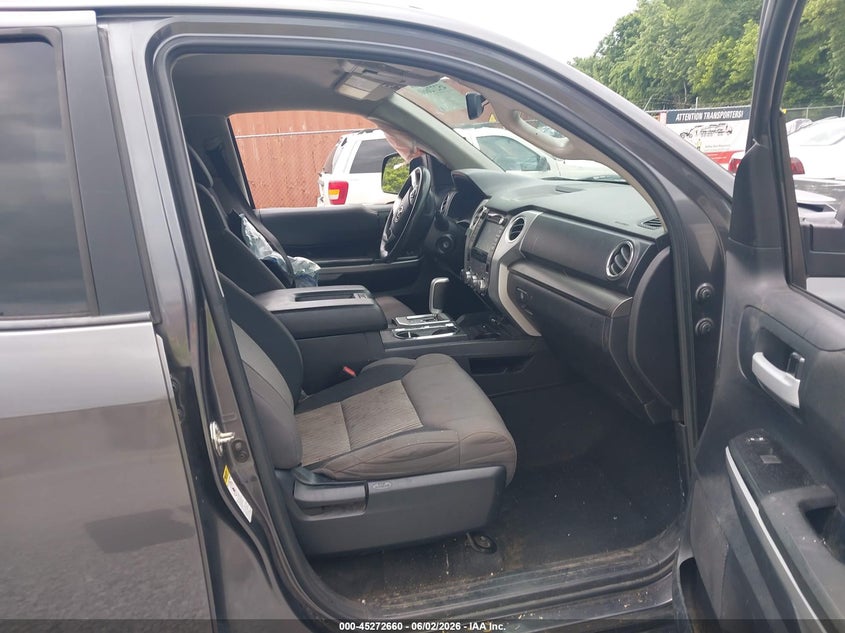 2016 Toyota Tundra VIN 5TFUW5F1XGX535299 IAAI salvage auction — SIDE, Salvage (Kentucky), sold $8,700 on 2026-07-31 (photo 5)