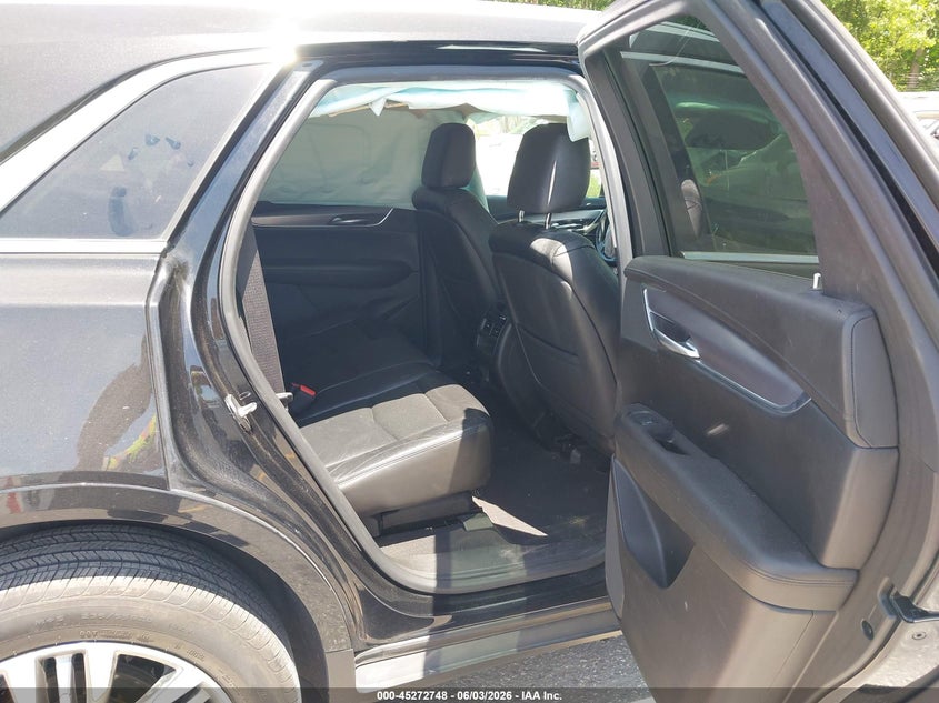 2017 Cadillac Xt5 VIN 1GYKNERS5HZ271004 IAAI salvage auction — FRONT END, Salvage Title, sold $2,500 on 2026-07-20 (photo 8)