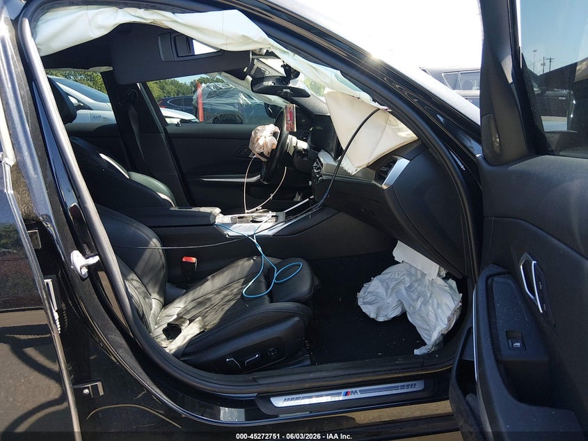 2024 BMW 3er VIN 3MW49FF02R8D95283 IAAI salvage auction — FRONT & REAR, Salvage Title, sold $7,800 on 2026-07-27 (photo 5)
