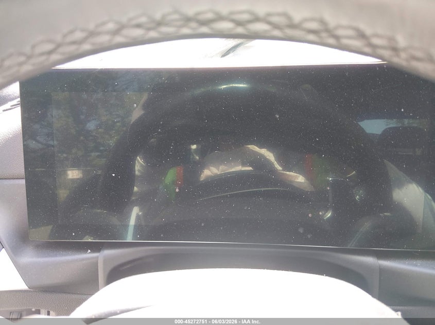 2024 BMW 3er VIN 3MW49FF02R8D95283 IAAI salvage auction — FRONT & REAR, Salvage Title, sold $7,800 on 2026-07-27 (photo 7)
