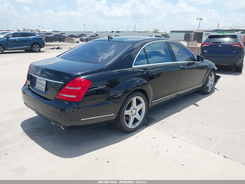 2013 Mercedes-benz S-klasse VIN WDDNG7DB6DA513734 IAAI salvage auction — FRONT END, Original (Texas), sold $3,650 on 2026-08-16 (photo 4)
