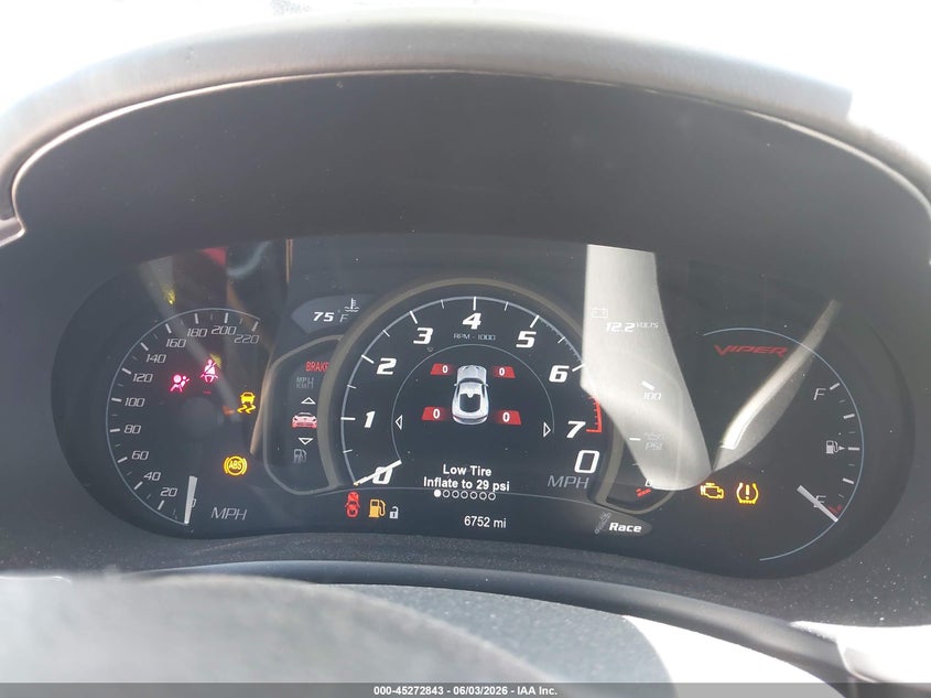 2016 Dodge Viper VIN 1C3BDEDZ1GV100516 IAAI salvage auction — FRONT END, Salvage Title, sold $55,500 on 2026-07-27 (photo 7)