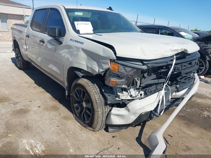 2026 Chevrolet Silverado VIN 1GCPKBEK4TZ198726 IAAI salvage auction — FRONT END, Clear Claim Paid (Wisconsin), sold $13,600 on 2026-08-25 (photo 6)