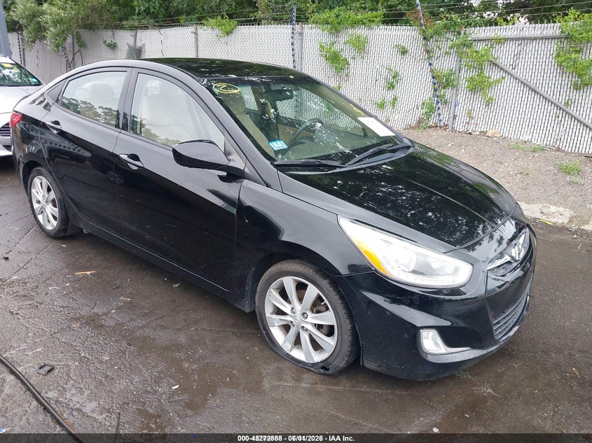 2014 Hyundai Accent VIN KMHCU4AE7EU775779 IAAI salvage auction — SIDE, Salvage Title, sold $425 on 2026-07-07 (photo 1)