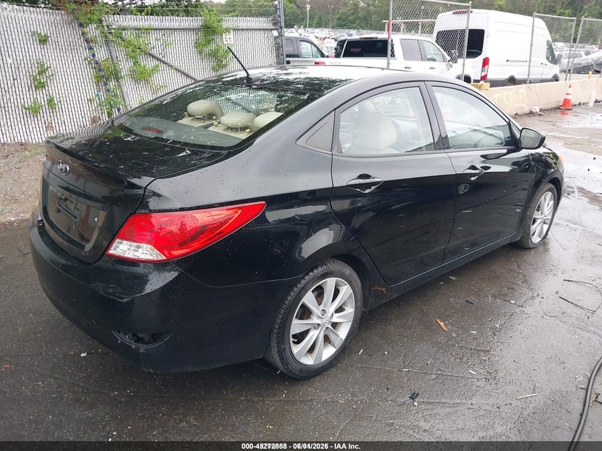 2014 Hyundai Accent VIN KMHCU4AE7EU775779 IAAI salvage auction — SIDE, Salvage Title, sold $425 on 2026-07-07 (photo 4)