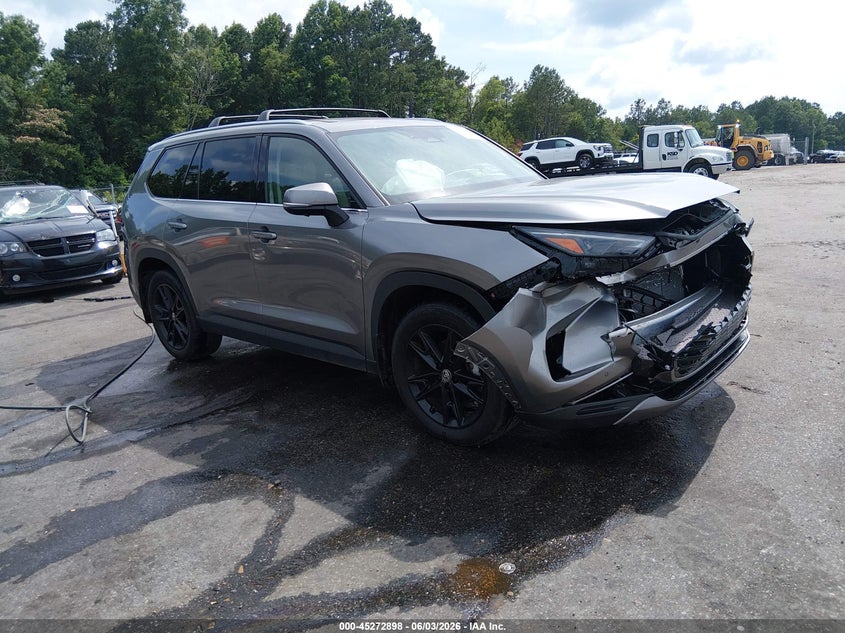 2025 Toyota Highlander VIN 5TDAAAA50SS033937 IAAI salvage auction — FRONT END, Salvage Title, sold $16,600 on 2026-07-08 (photo 1)