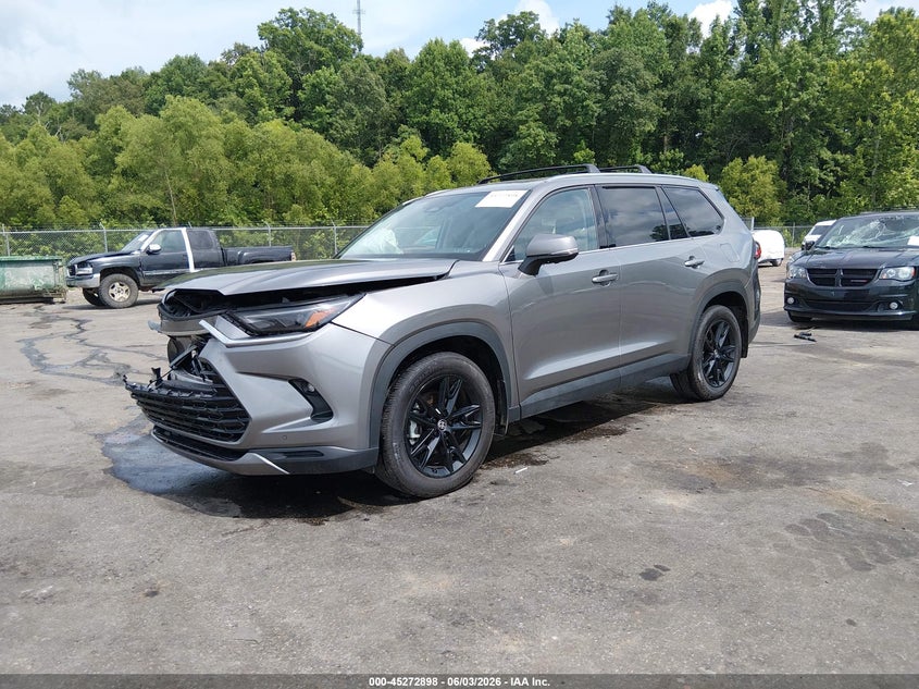 2025 Toyota Highlander VIN 5TDAAAA50SS033937 IAAI salvage auction — FRONT END, Salvage Title, sold $16,600 on 2026-07-08 (photo 2)