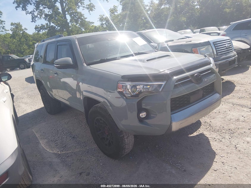 2022 Toyota 4runner VIN JTERU5JR0N5993754 IAAI salvage auction — REAR END, Salvage Title, sold $23,950 on 2026-07-06 (photo 1)