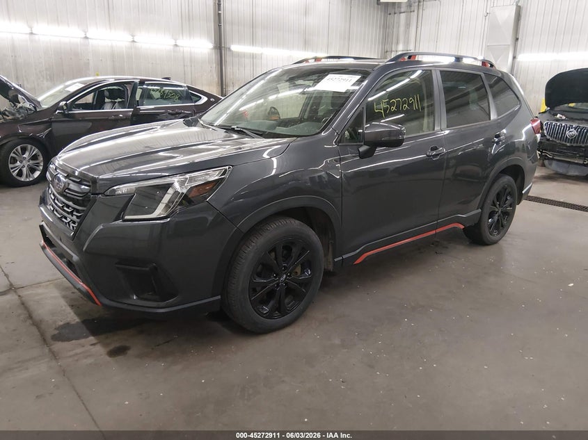 2024 Subaru Forester VIN JF2SKAGC9RH409610 IAAI salvage auction — RIGHT FRONT, Salvage Title, sold $8,250 on 2026-07-14 (photo 2)