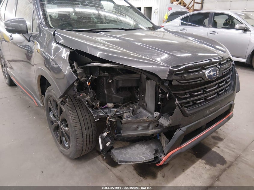 2024 Subaru Forester VIN JF2SKAGC9RH409610 IAAI salvage auction — RIGHT FRONT, Salvage Title, sold $8,250 on 2026-07-14 (photo 6)