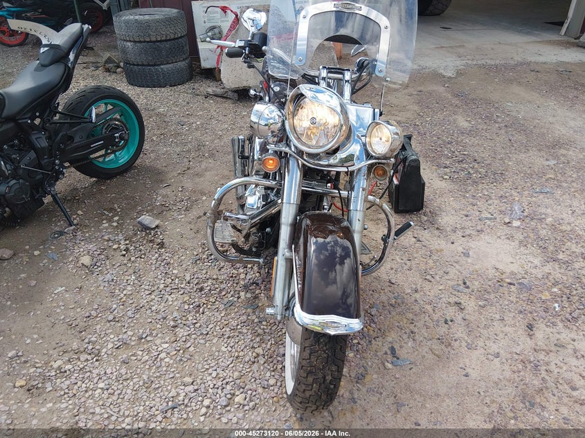 2011 Harley-davidson Flstn VIN 1HD1JD51XBB017291 IAAI salvage auction — FRONT END, Clear (Wisconsin), sold $2,650 on 2026-07-07 (photo 5)