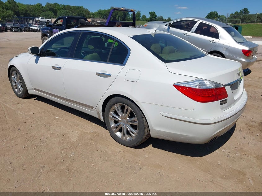 2011 Hyundai Genesis VIN KMHGC4DF3BU130762 IAAI salvage auction — FRONT END, Clear (Tennessee), sold $1,100 on 2026-07-08 (photo 3)