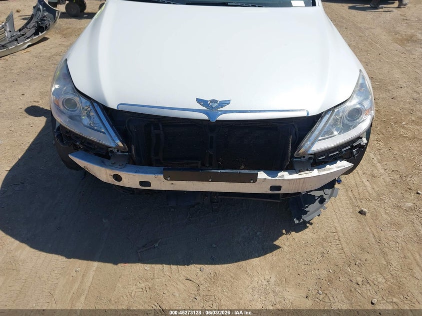 2011 Hyundai Genesis VIN KMHGC4DF3BU130762 IAAI salvage auction — FRONT END, Clear (Tennessee), sold $1,100 on 2026-07-08 (photo 6)