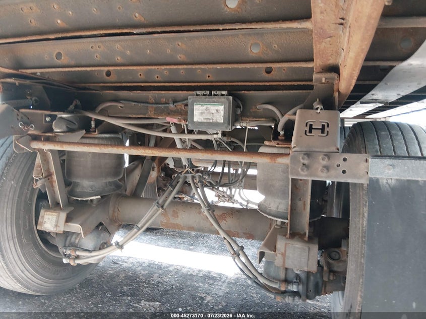2024 Utility trailer mfg Unknown VIN 3UTVS2531R8064802 IAAI salvage auction — REAR END, Clear (Oklahoma), sold $34,600 on 2026-08-26 (photo 5)