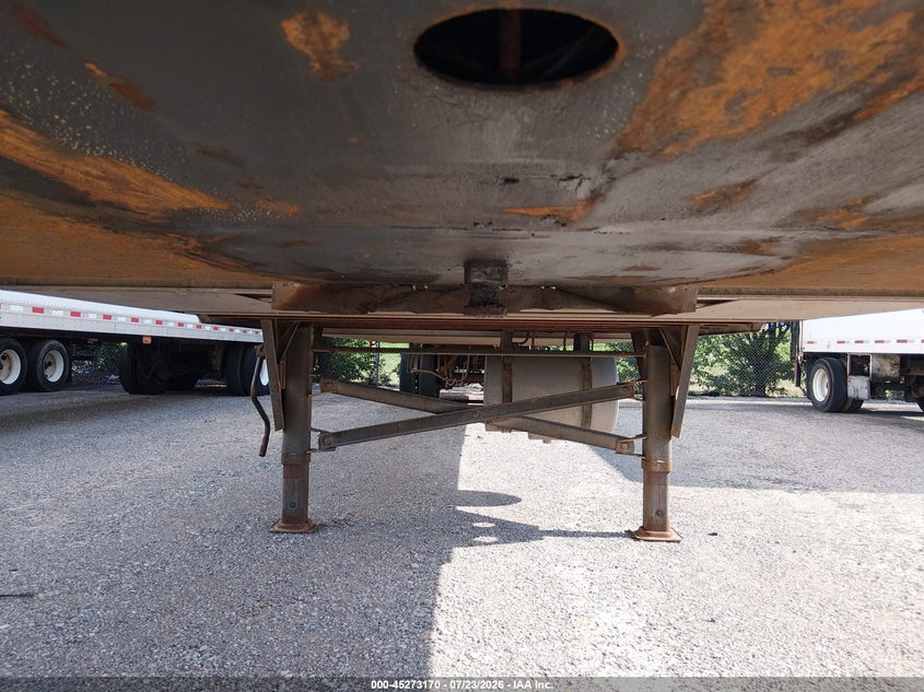 2024 Utility trailer mfg Unknown VIN 3UTVS2531R8064802 IAAI salvage auction — REAR END, Clear (Oklahoma), sold $34,600 on 2026-08-26 (photo 7)