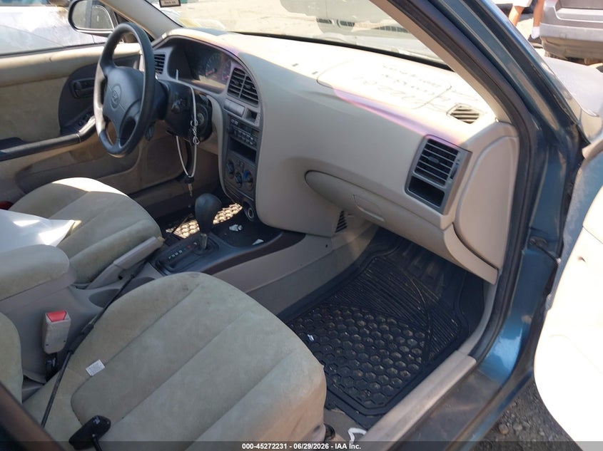 2003 Hyundai Elantra VIN KMHDN45D43U616637 IAAI salvage auction — NORMAL WEAR, Clear (New York), sold $425 on 2026-07-07 (photo 5)