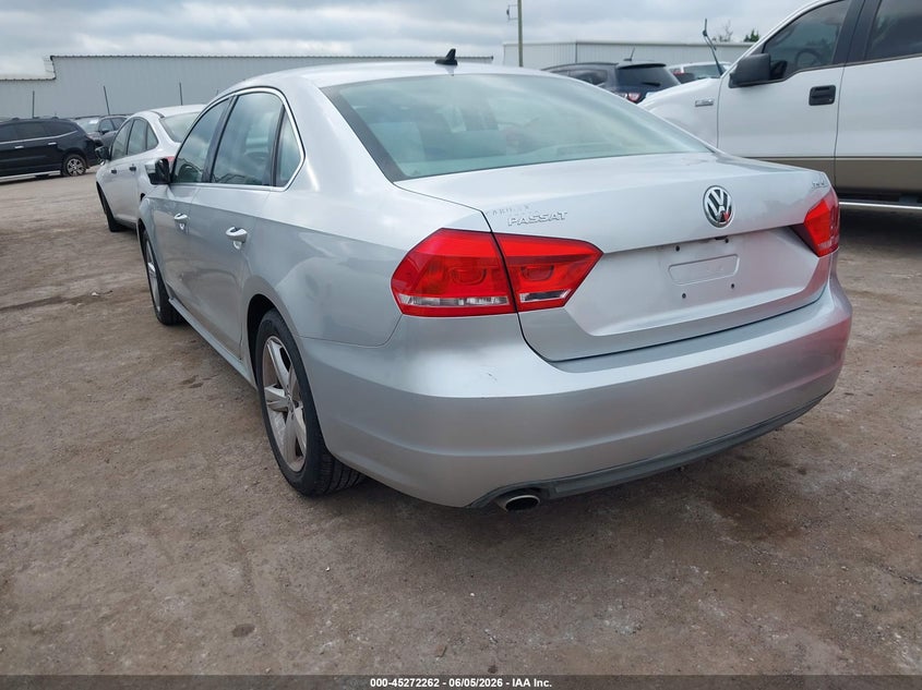 2014 Volkswagen Passat VIN 1VWBS7A31EC072655 IAAI salvage auction — SIDE, Clear (Oklahoma), sold $2,050 on 2026-07-05 (photo 3)